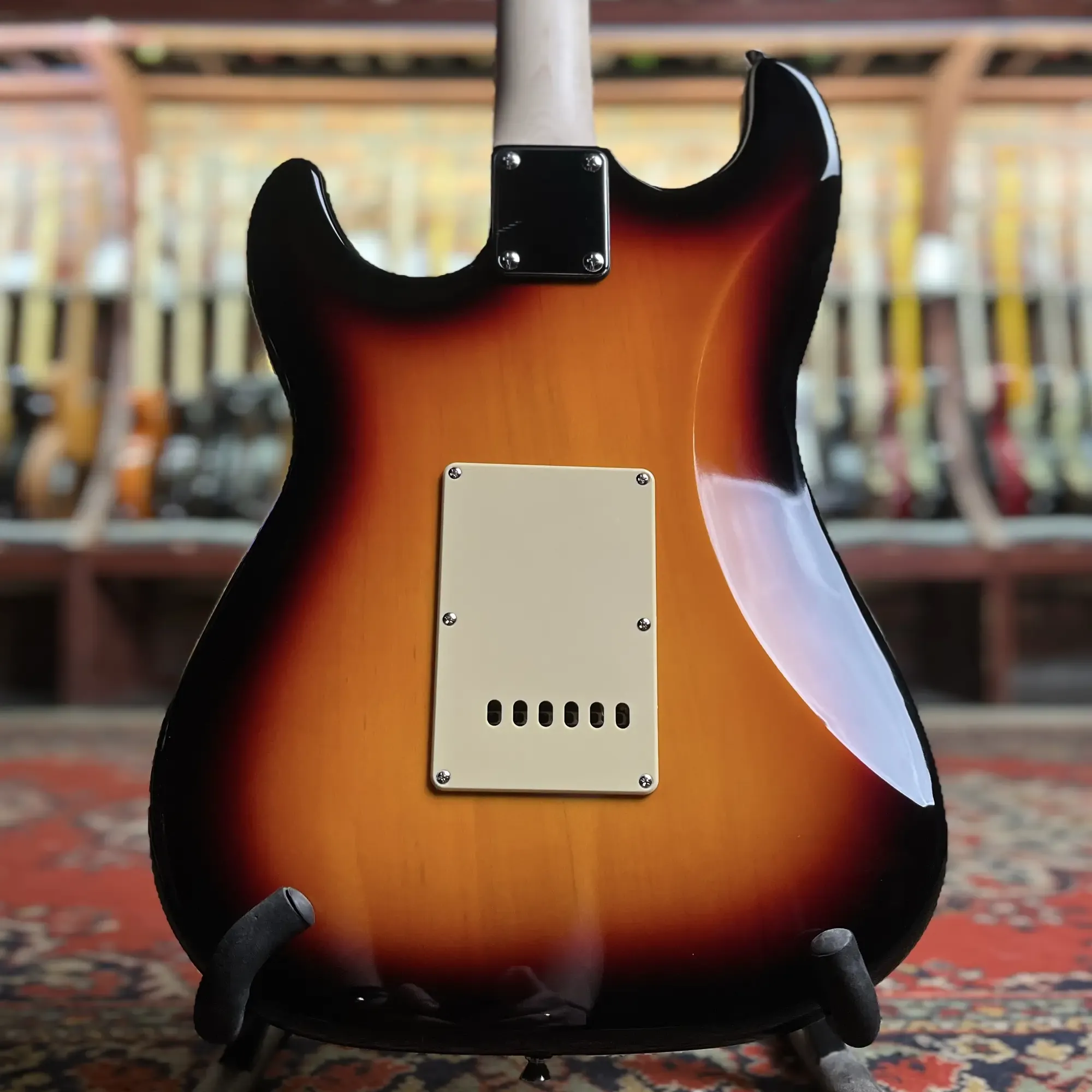 Изображение №5