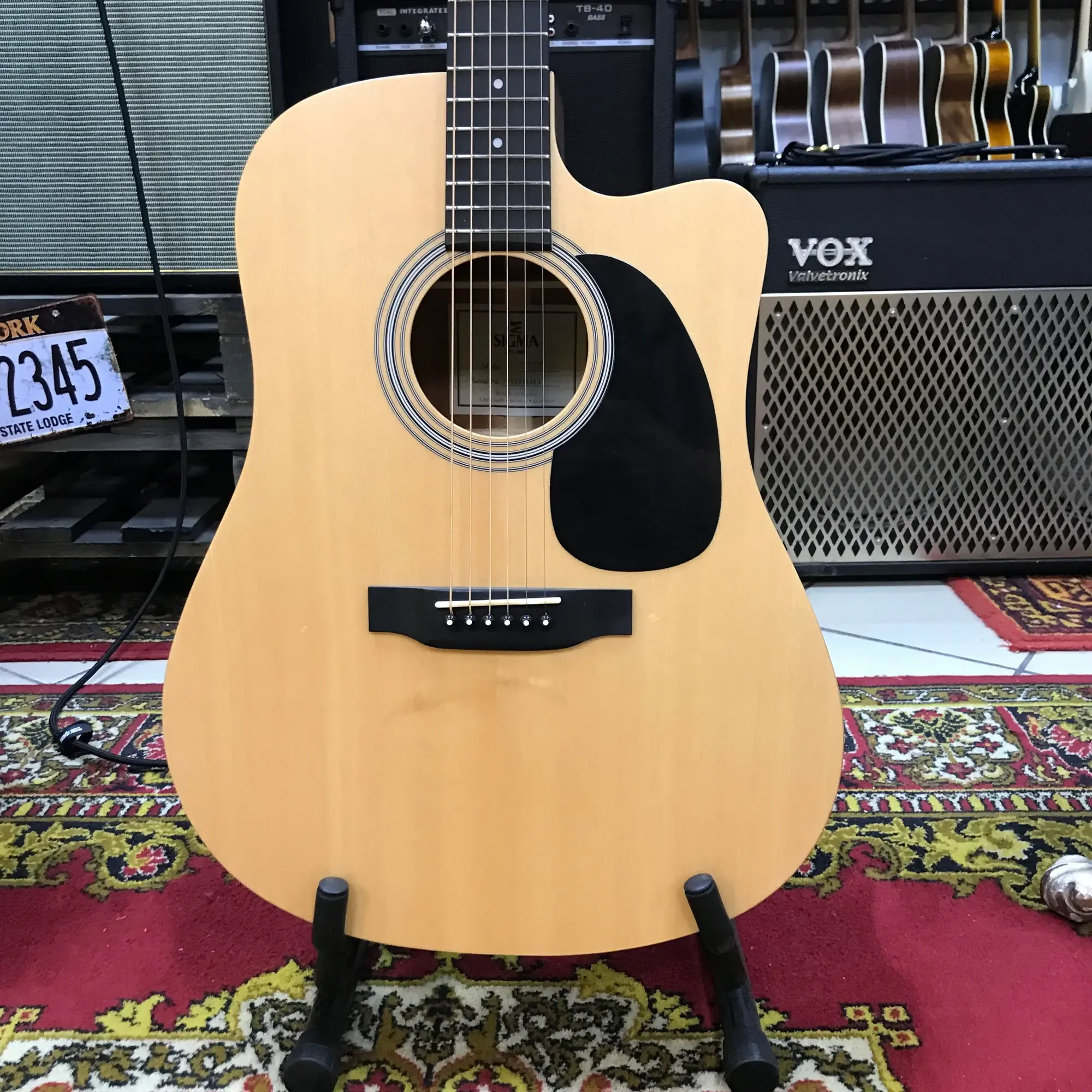 Изображение №9