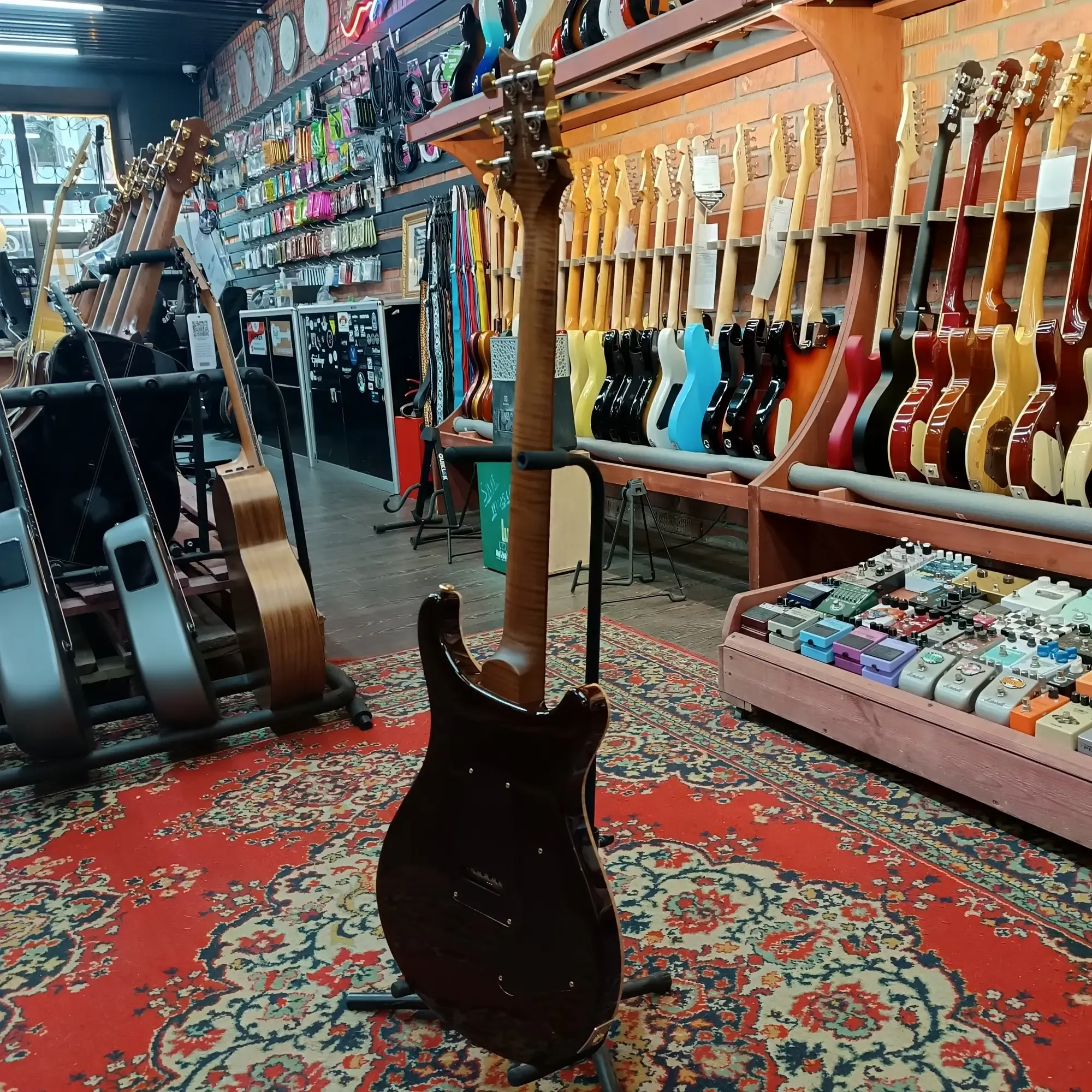 Изображение №11