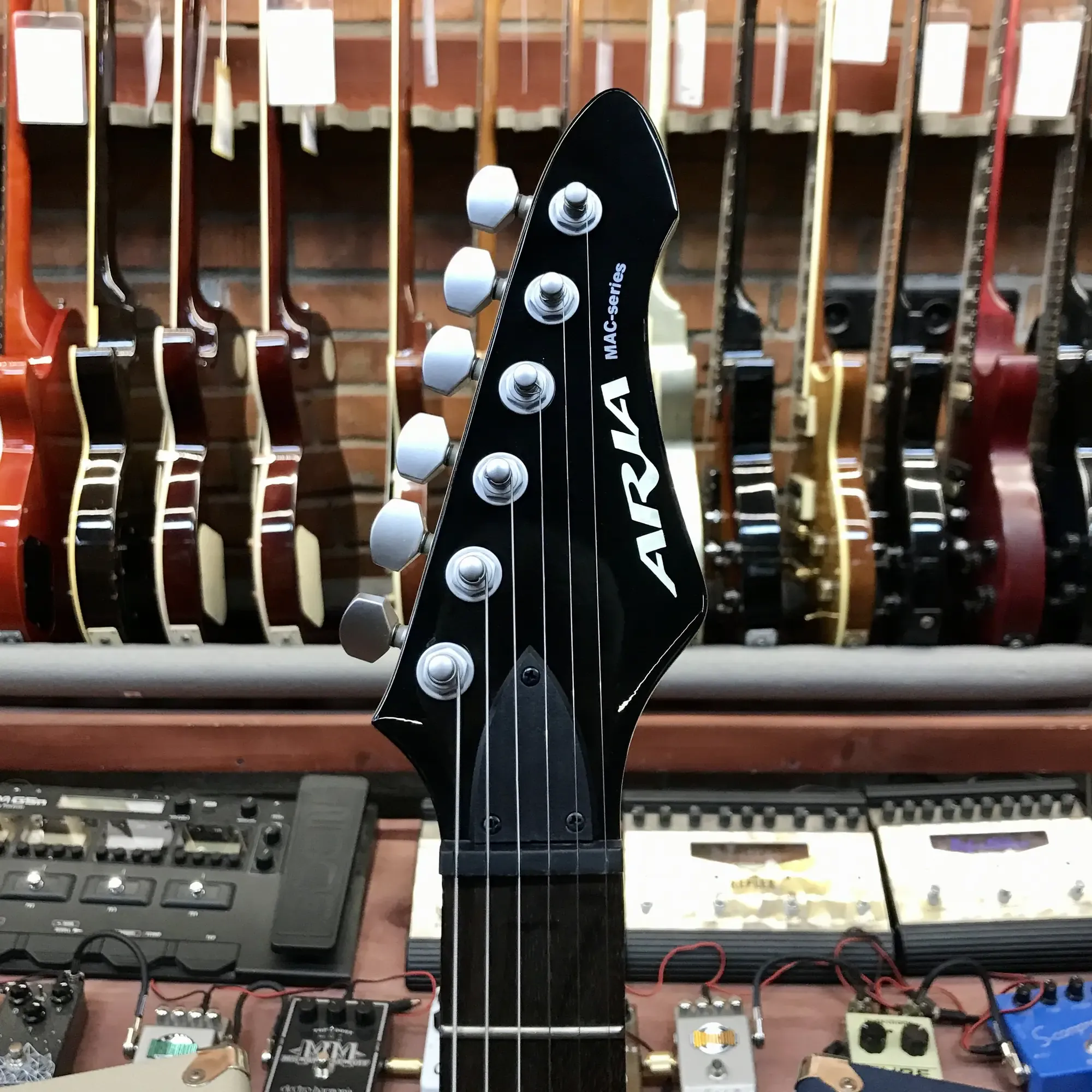 Изображение №10