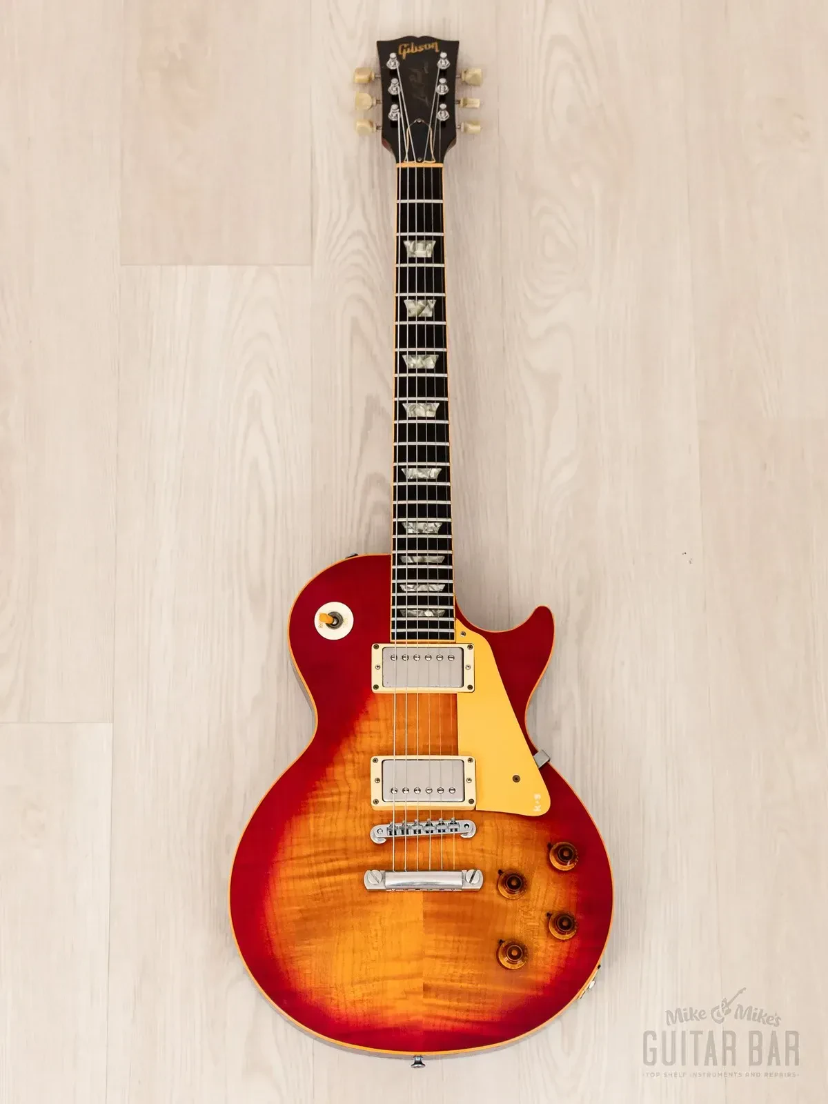 Электрогитара Gibson Pre-Historic R9 Les Paul Standard 1959 Reissue HH Cherry Sunburst w/case USA 1983