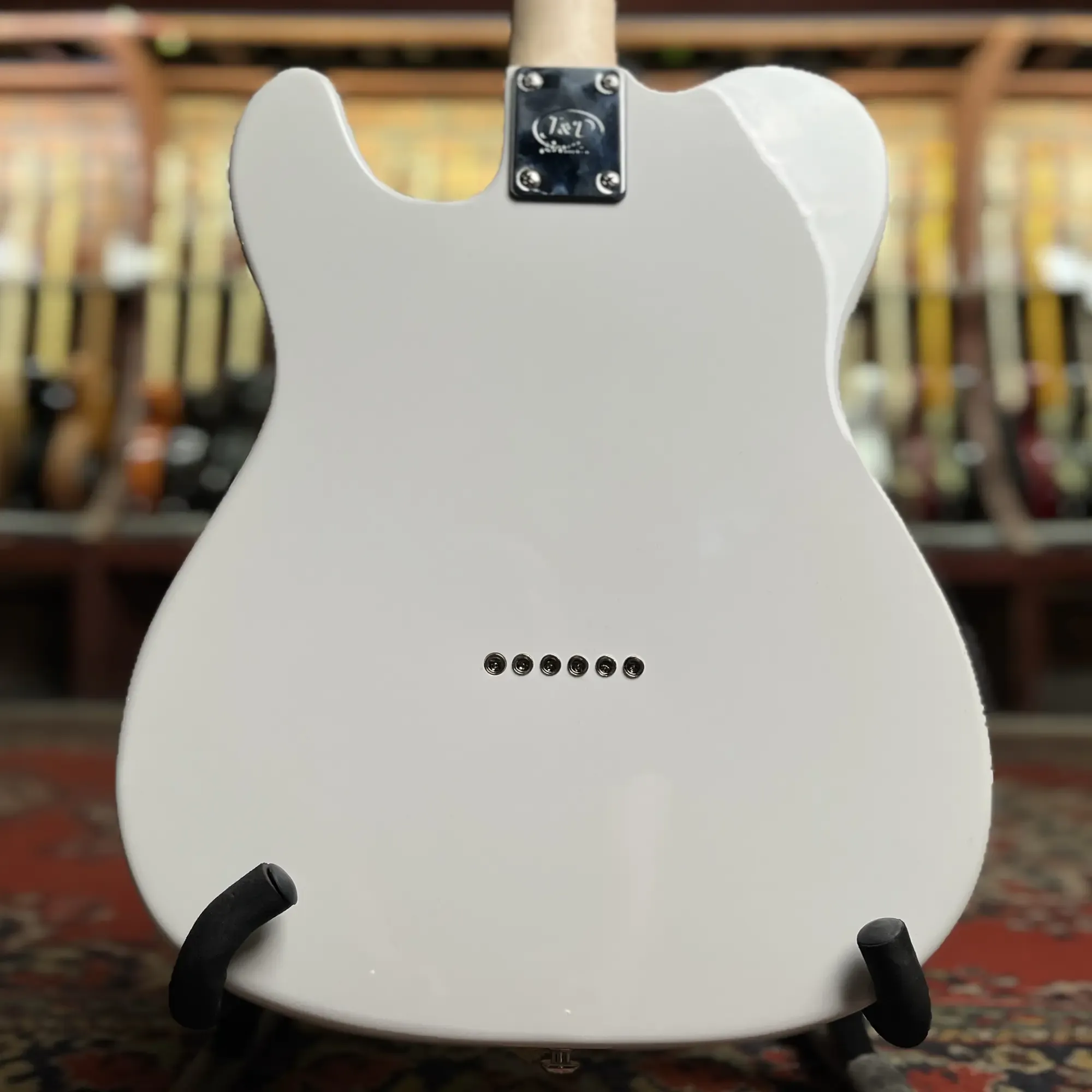 Изображение №5