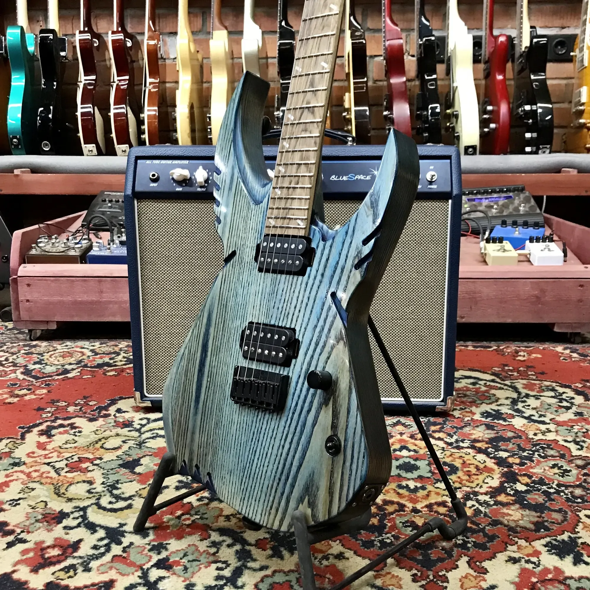 Изображение №7