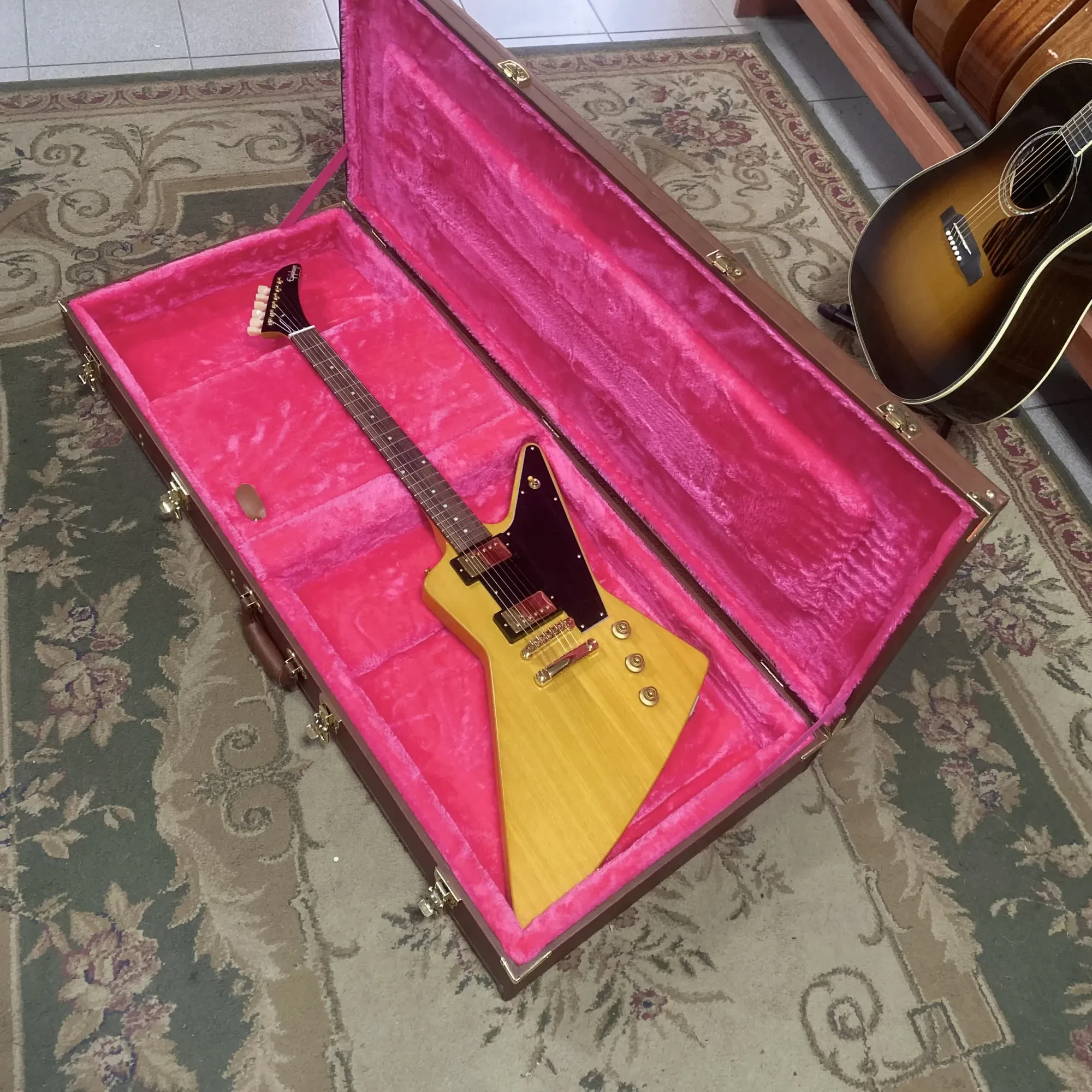 Изображение №16