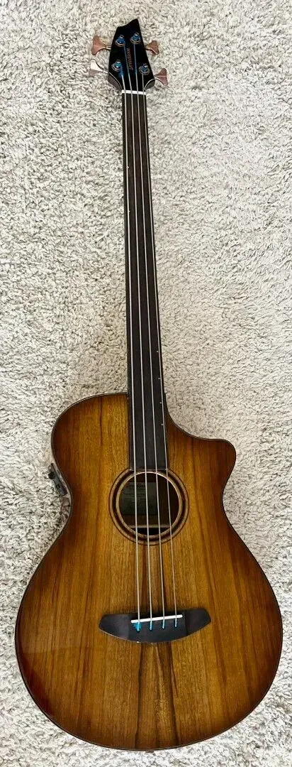 Бас-гитара акустическая Breedlove Pursuit Exotic S Fretless Amber Burst