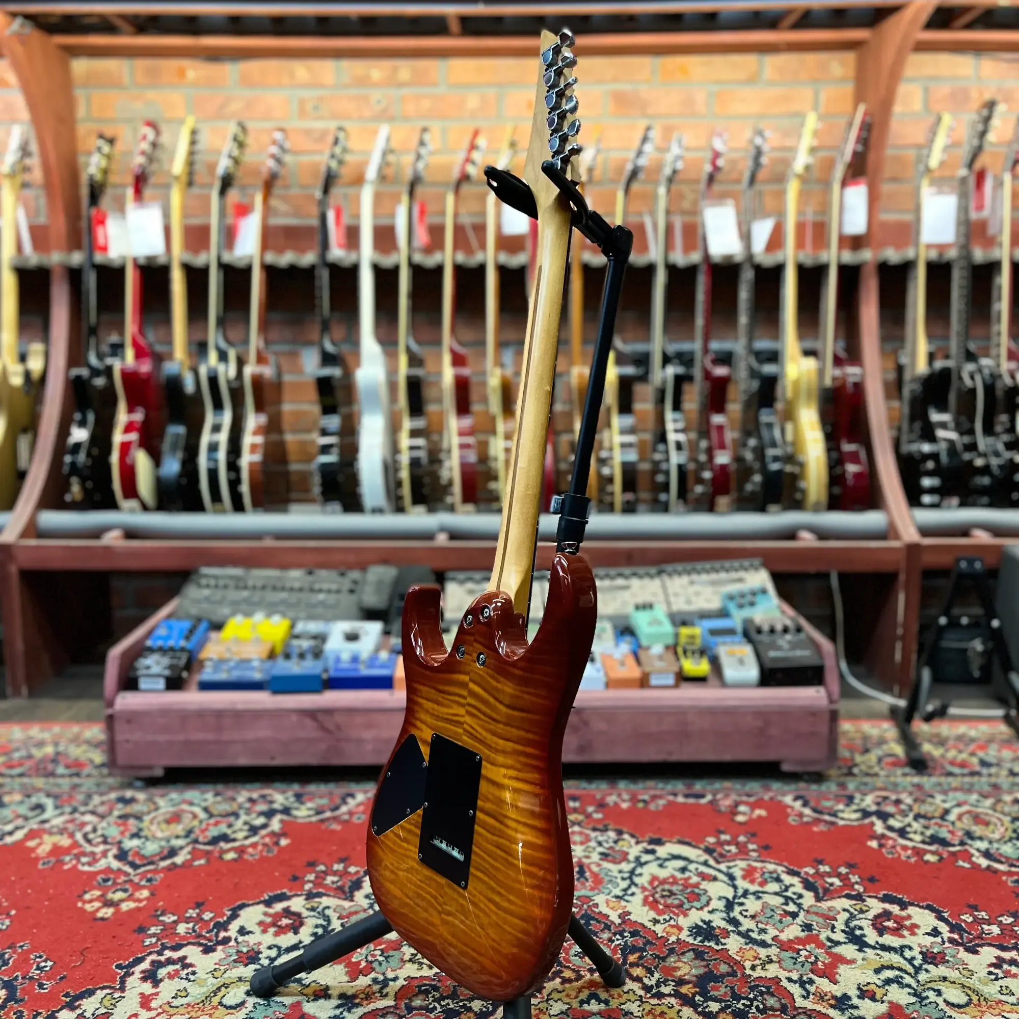 Изображение №11