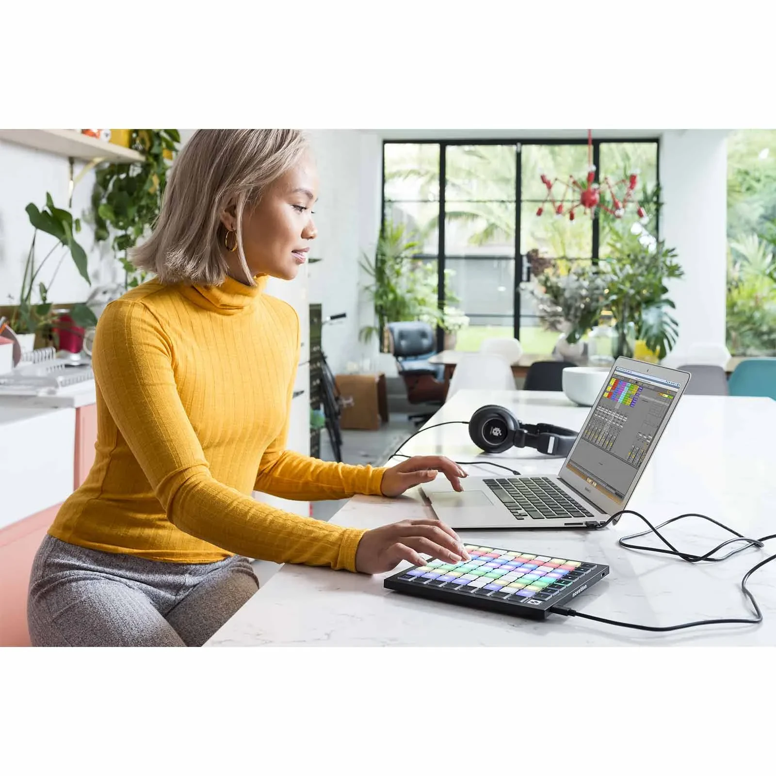 Изображение №11