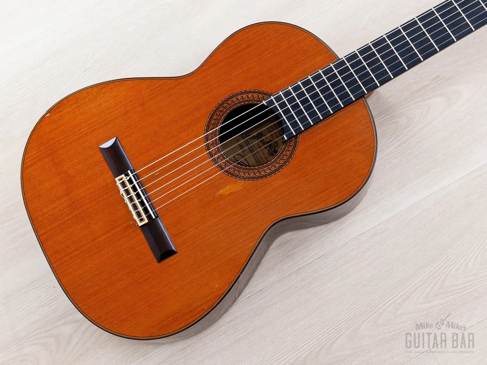 1983 José Ramirez 1a Classical Nylon String Acoustic Guitar Rosewood w/ Case