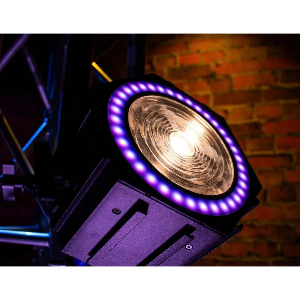 Изображение №9