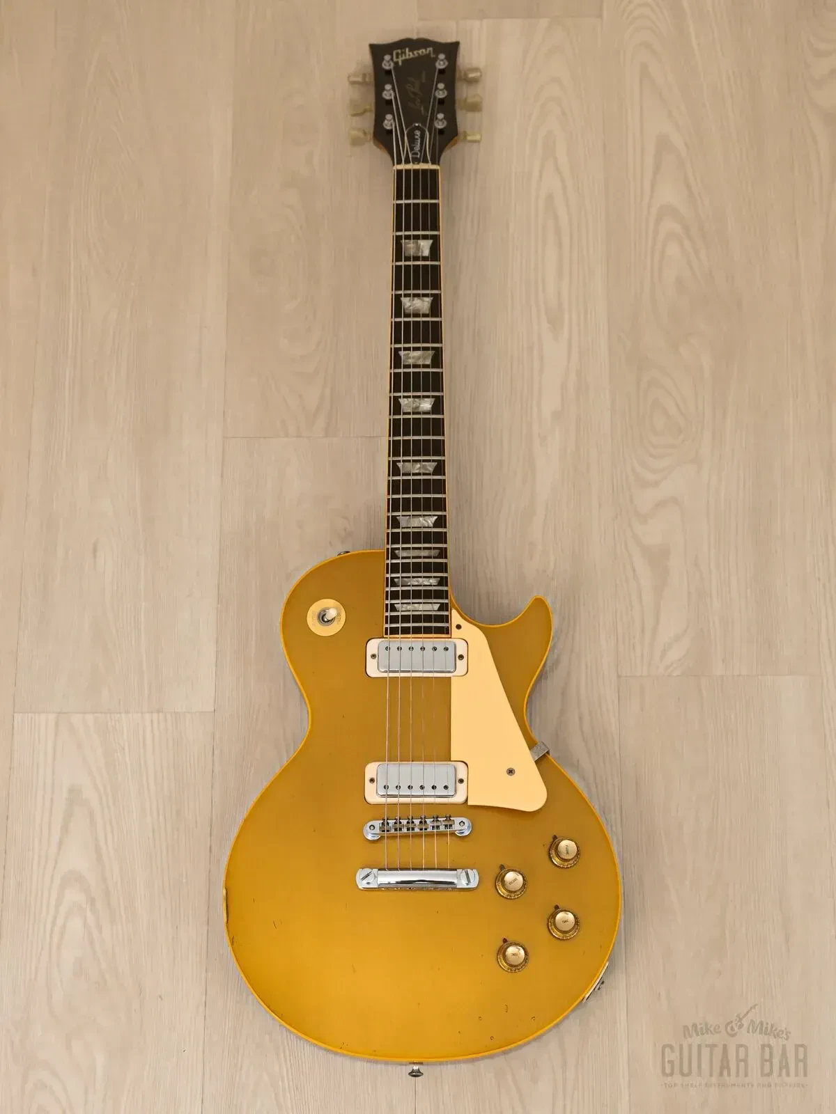 Электрогитара Gibson Les Paul Deluxe HH Goldtop w/case USA 1974