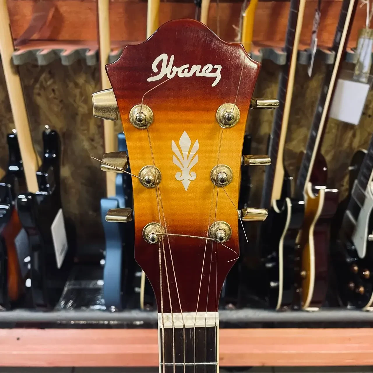 Изображение №7