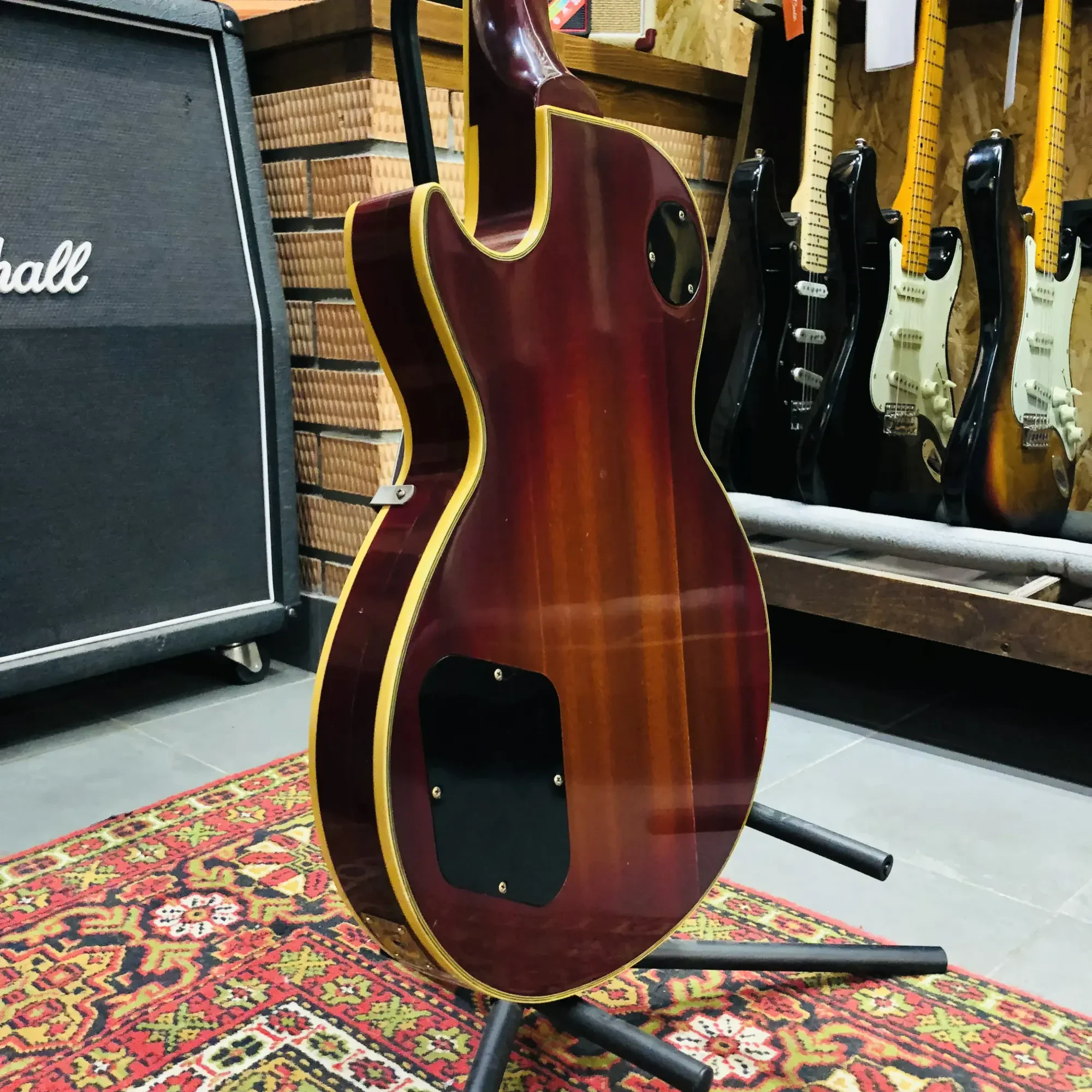 Изображение №11