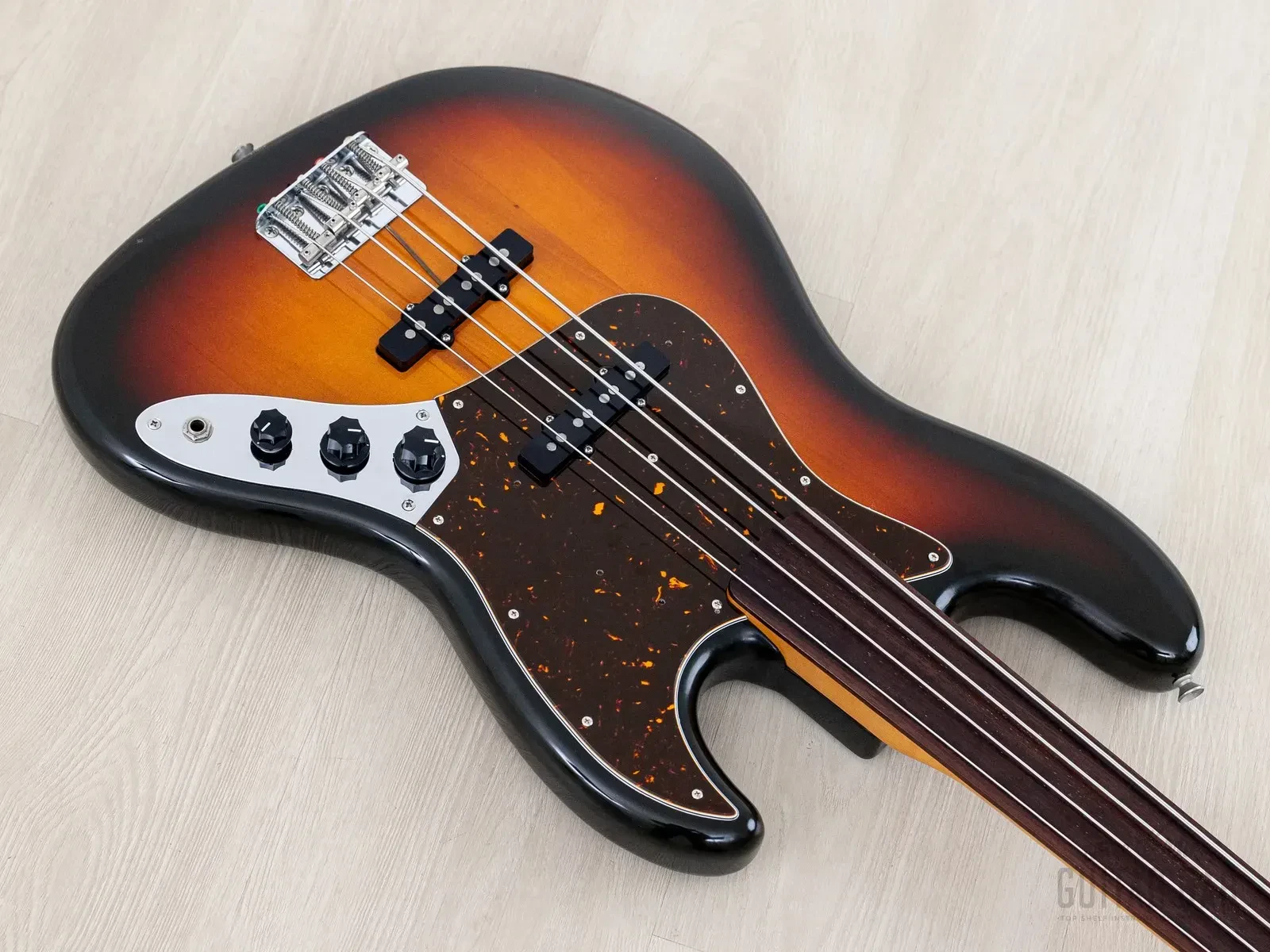 Изображение №9