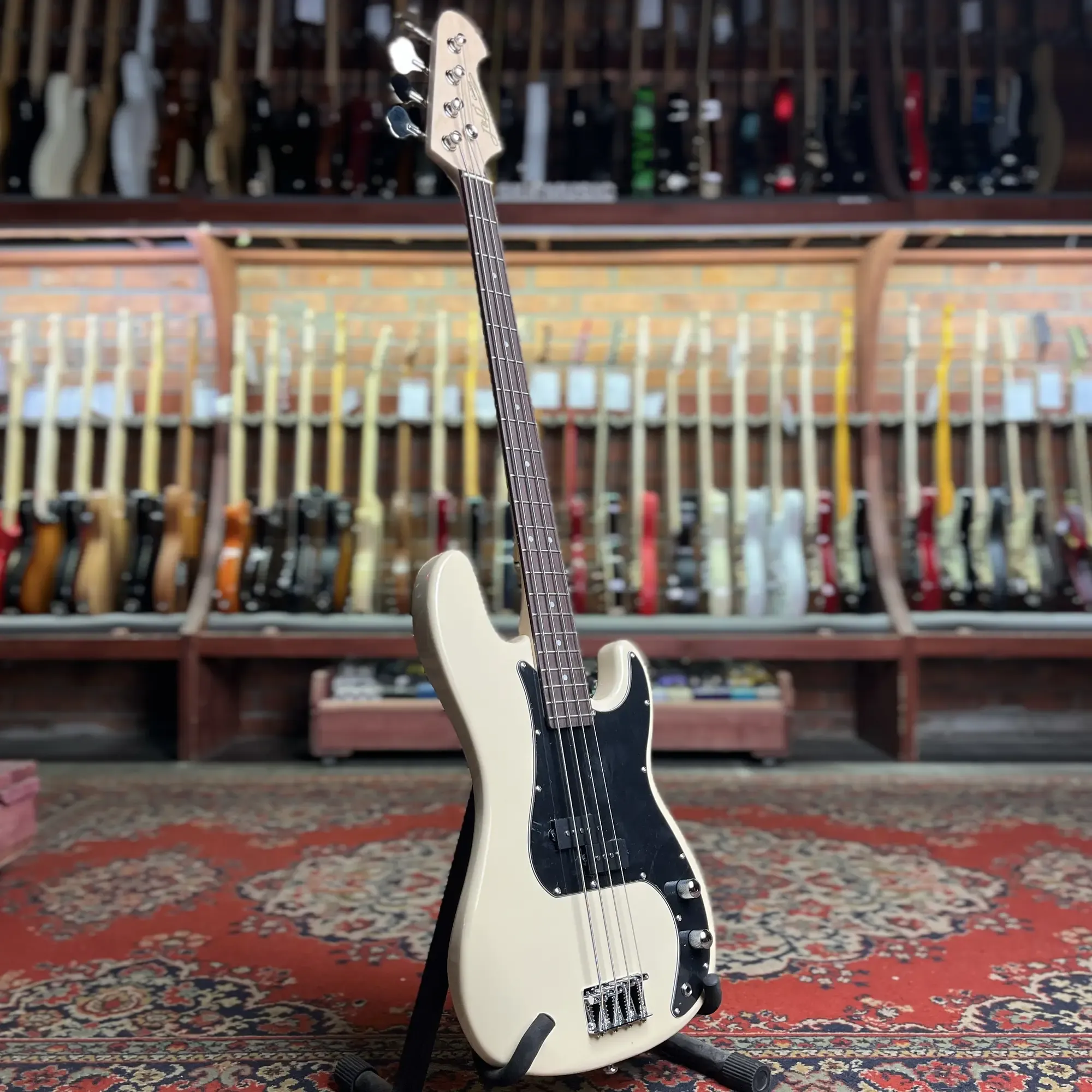 Изображение №7