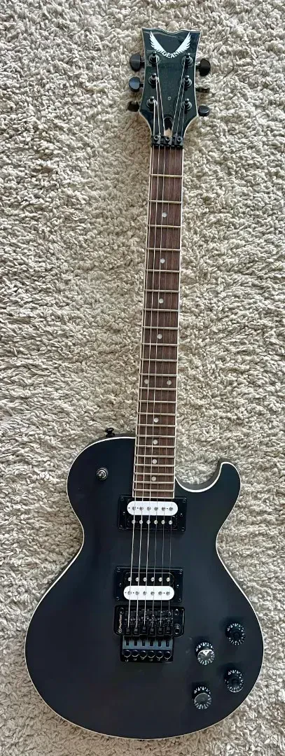 Б/У электрогитара Dean Guitars Thoroughbred X Floyd цельнокорпусная, черный сатин, с вырезом, с тремоло Floyd Rose