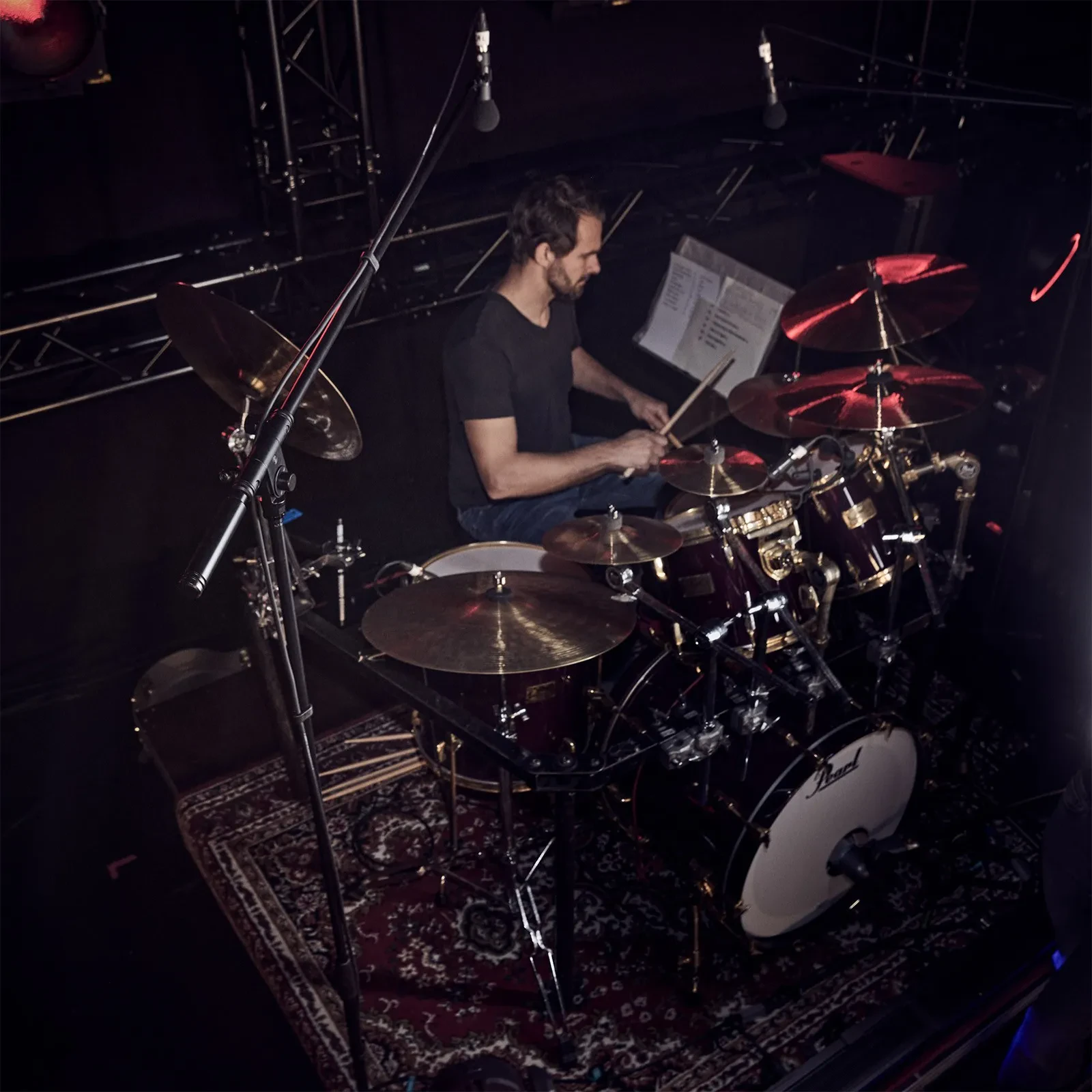 Изображение №12