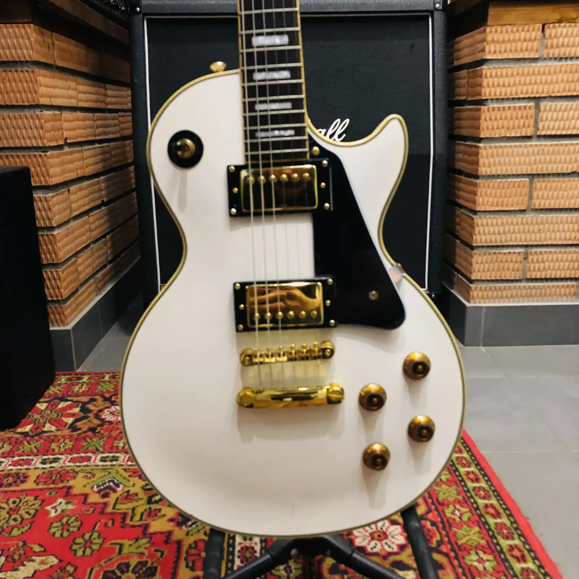 Электрогитара Epiphone Les Paul Custom H-H White Korea 2004