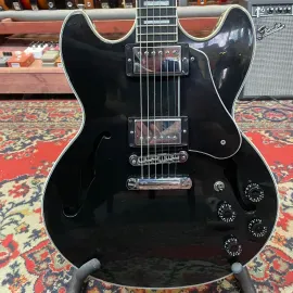 Электрогитара полуакустическая Gibson Midtown Deluxe Black H-H USA 2012 W/Case