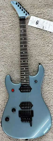 EVH 5150™ Series Standard LH Elec. Guitar , Ebony Fingerboard, Ice Blue Metall