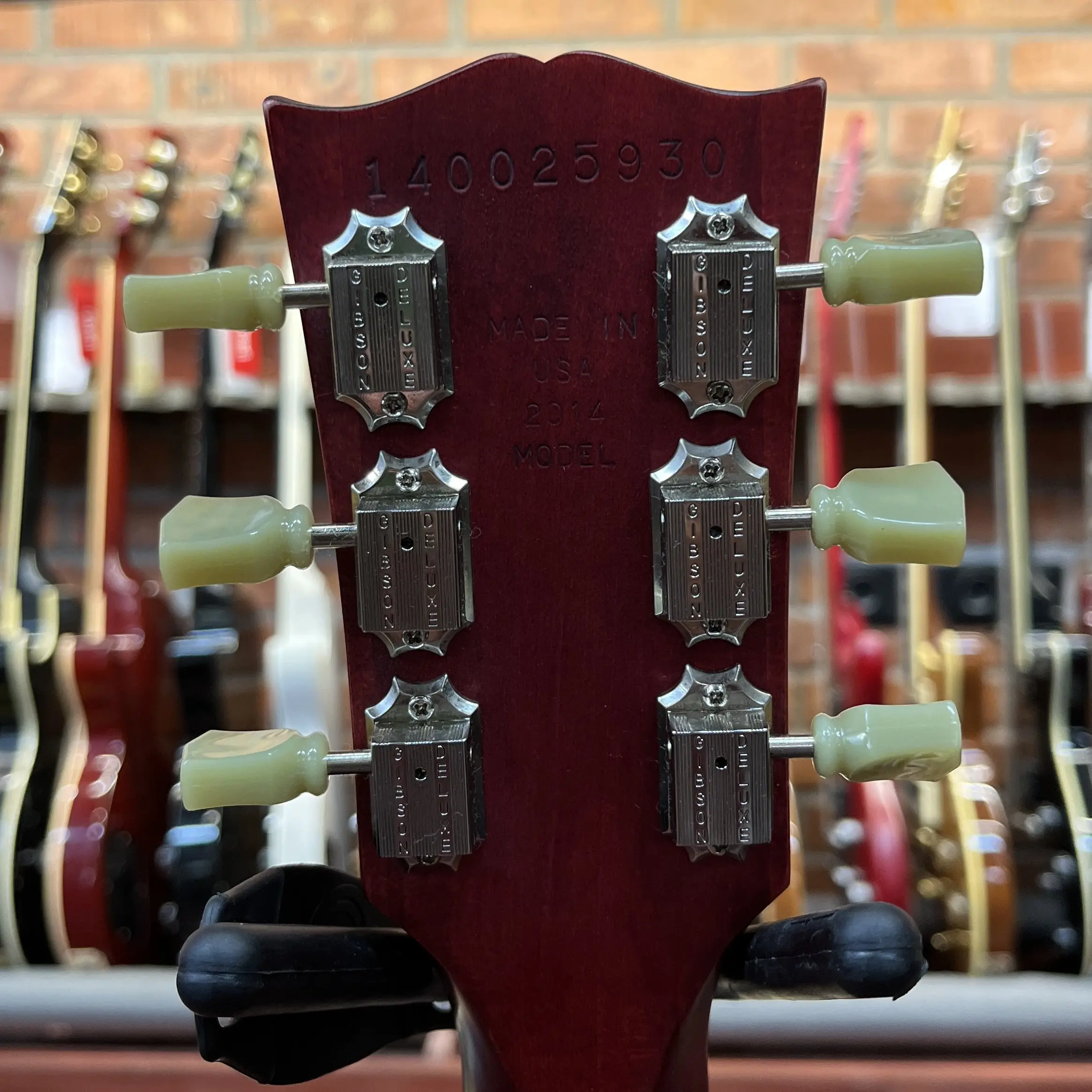 Изображение №6