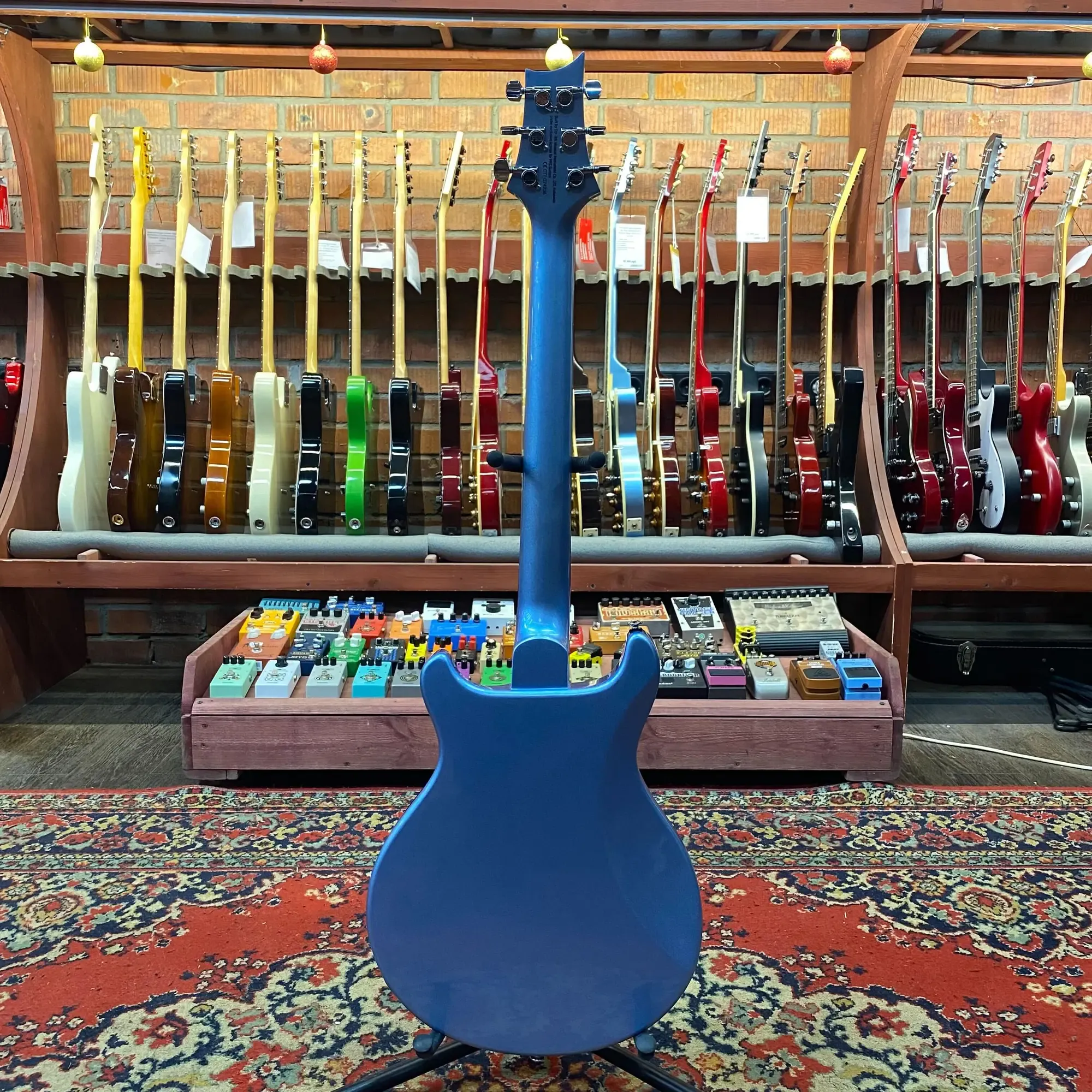 Изображение №7