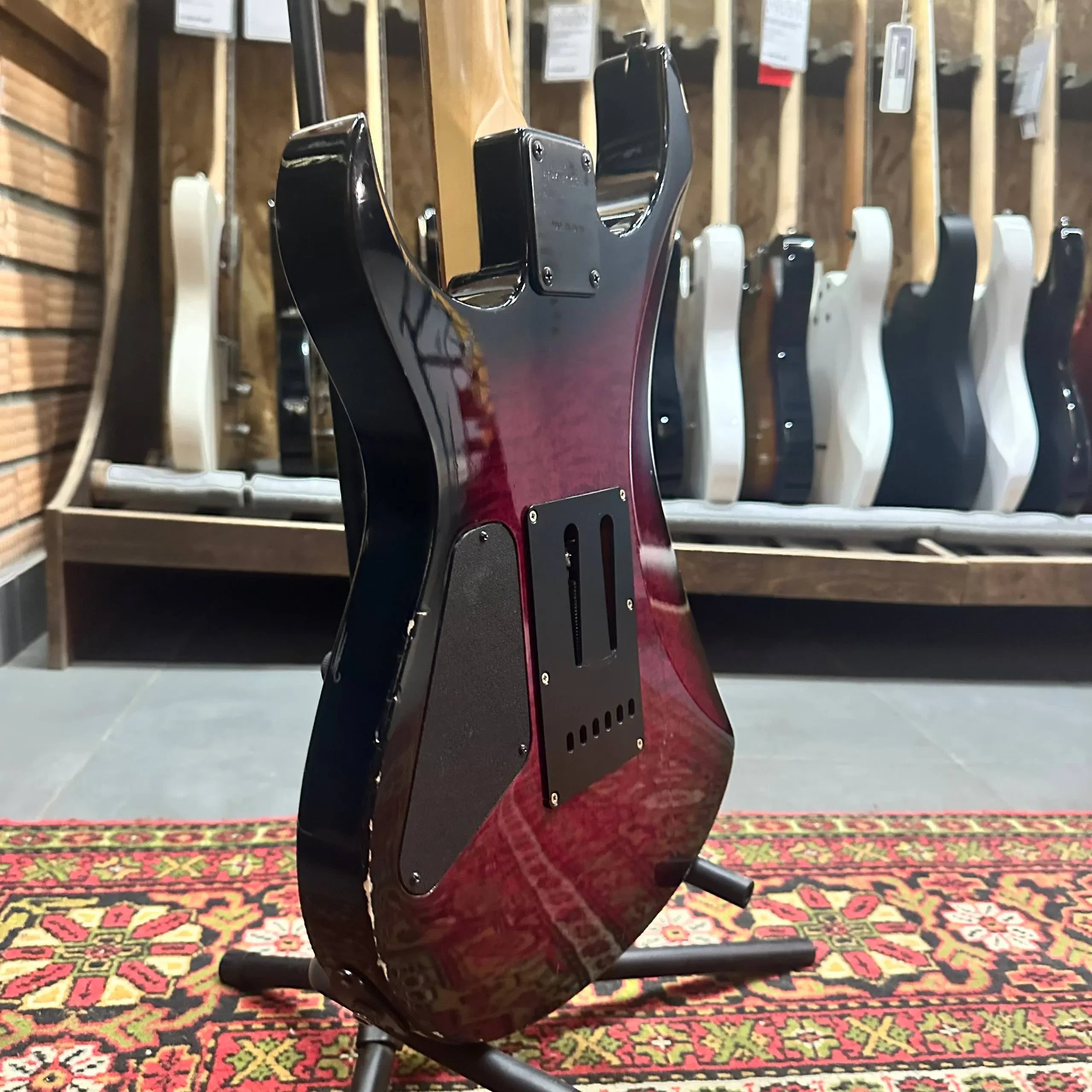 Изображение №11