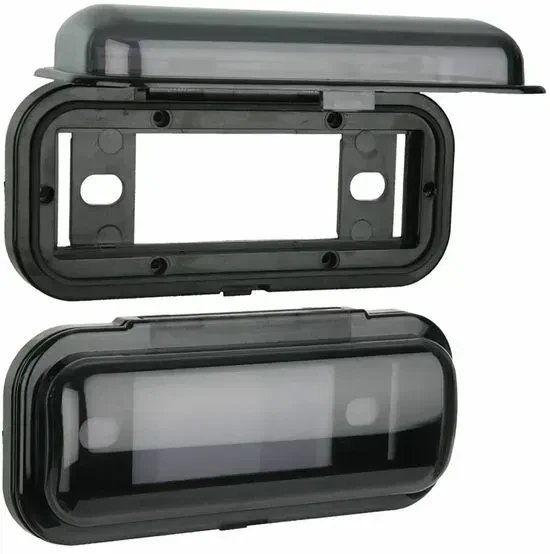 Крышка для магнитолы Metra 99-9005B универсальная морская влагозащищенная черная