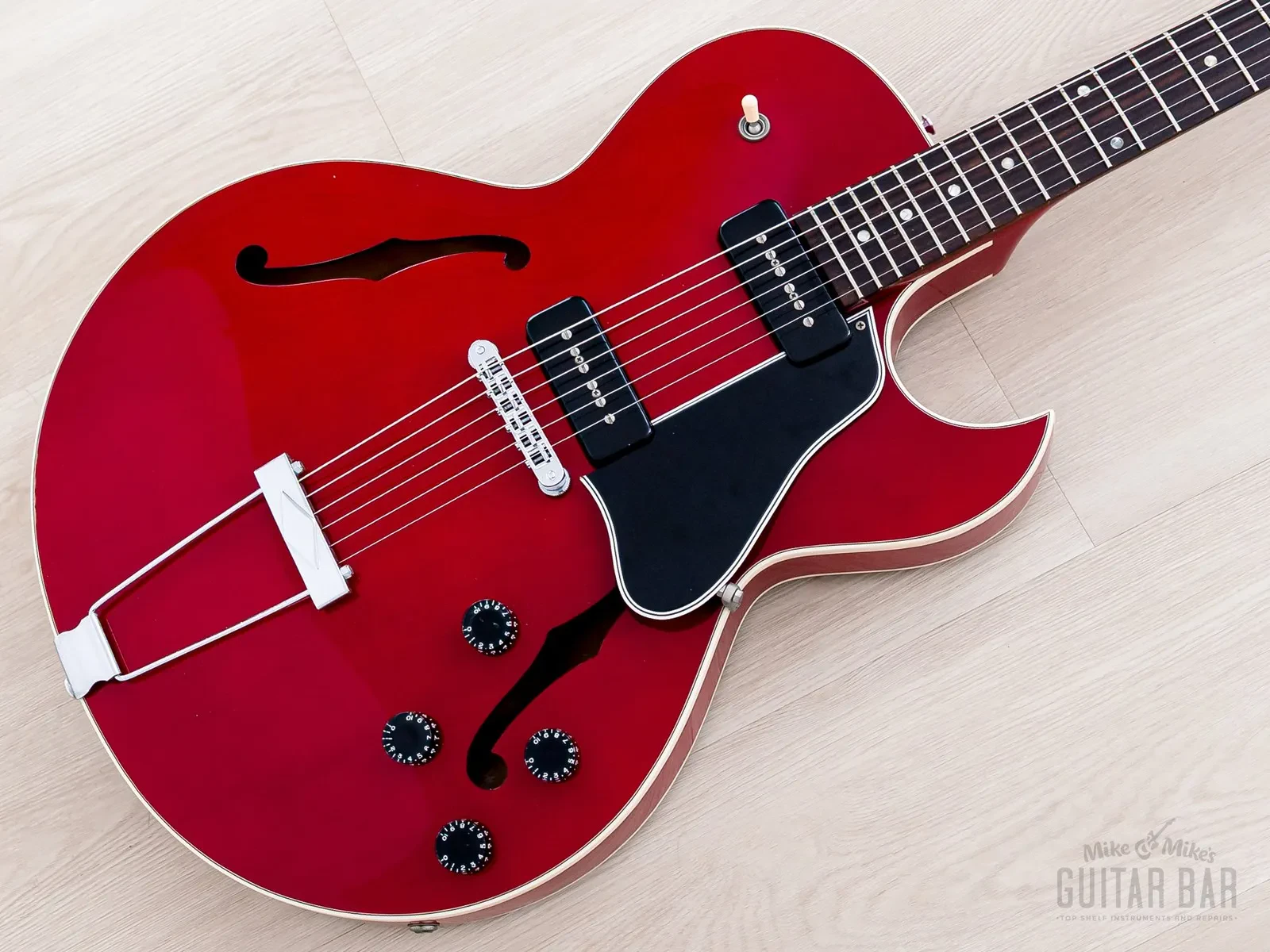 1997 Gibson ES-135 Semi-Hollowbody Guitar, Near-Mint w/ Case & Tags, Yamano