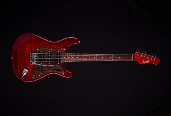 Электрогитара Magneto US-2300 RC/QMWR Sonnet Modern Stratocaster HSS See Thru Red Quilt