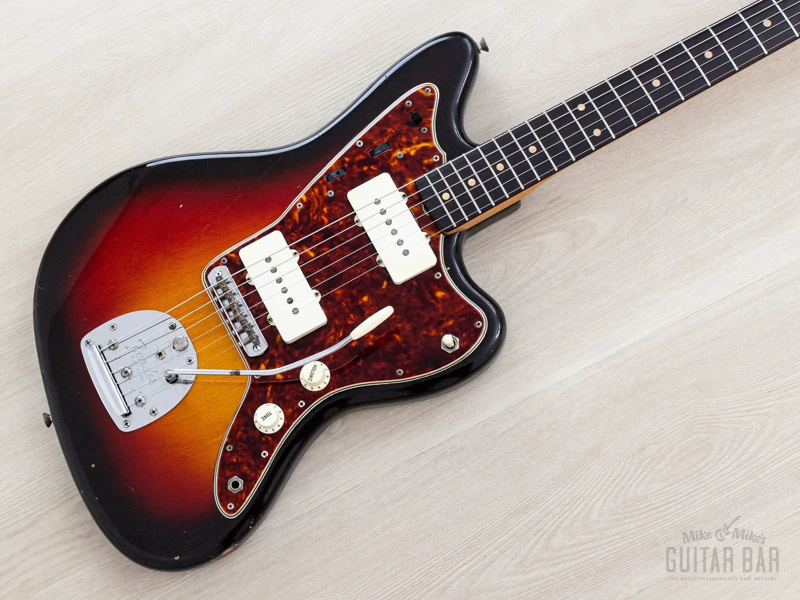 Б/У Электрогитара Fender Jazzmaster 1958/1961 Pre-CBS Employee Build Offset с кейсом