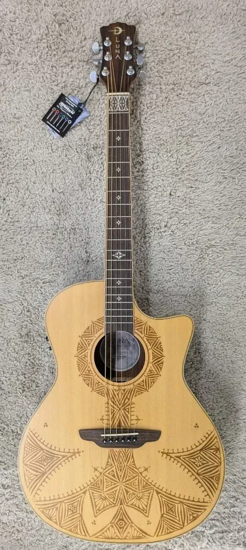 Luna HEN SAH SPR Henna Sahara Select Spruce Acoustic Electric Cutaway Guitar