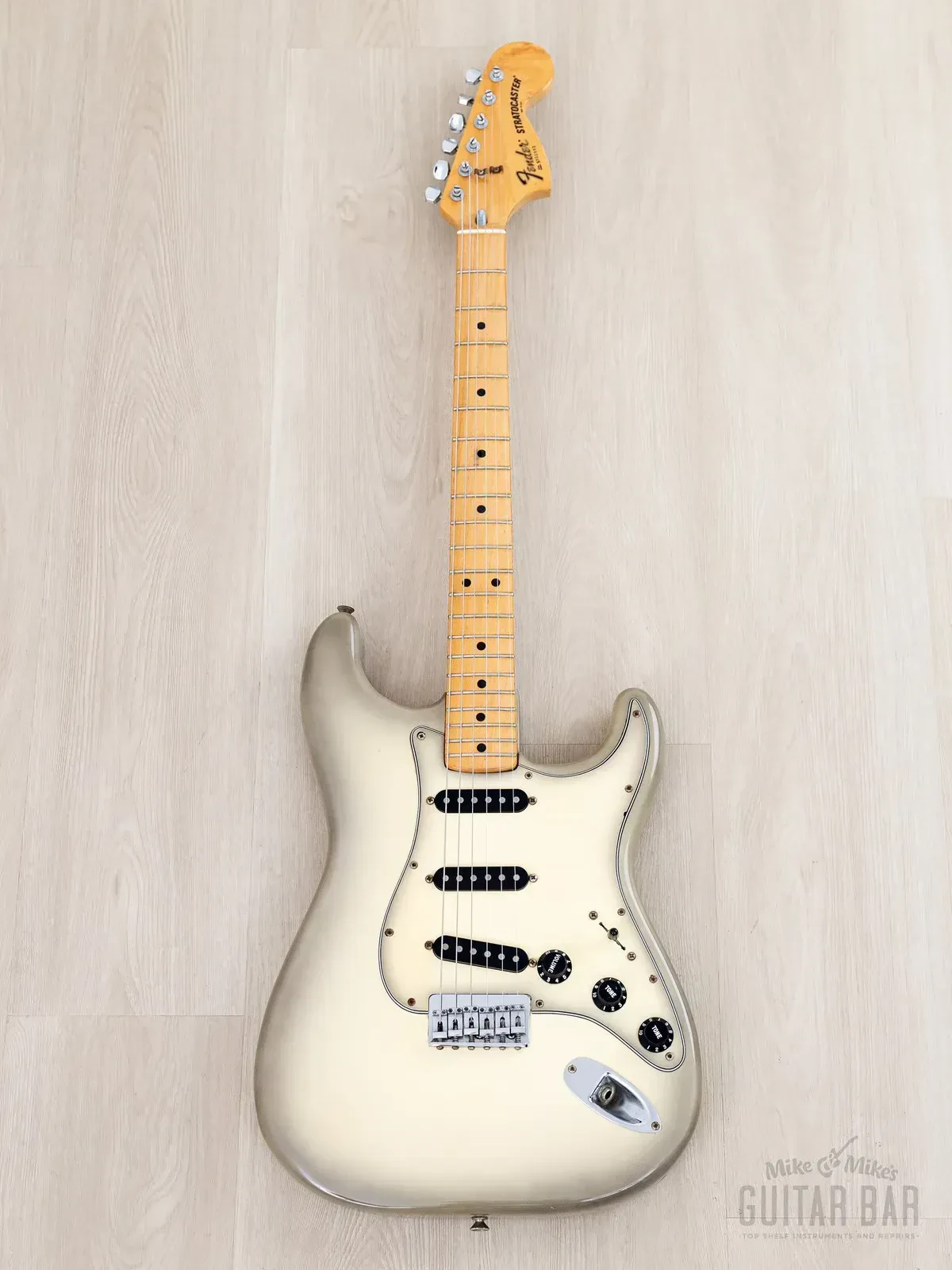 Электрогитара Fender Stratocaster Hardtail SSS Antigua w/case USA 1980