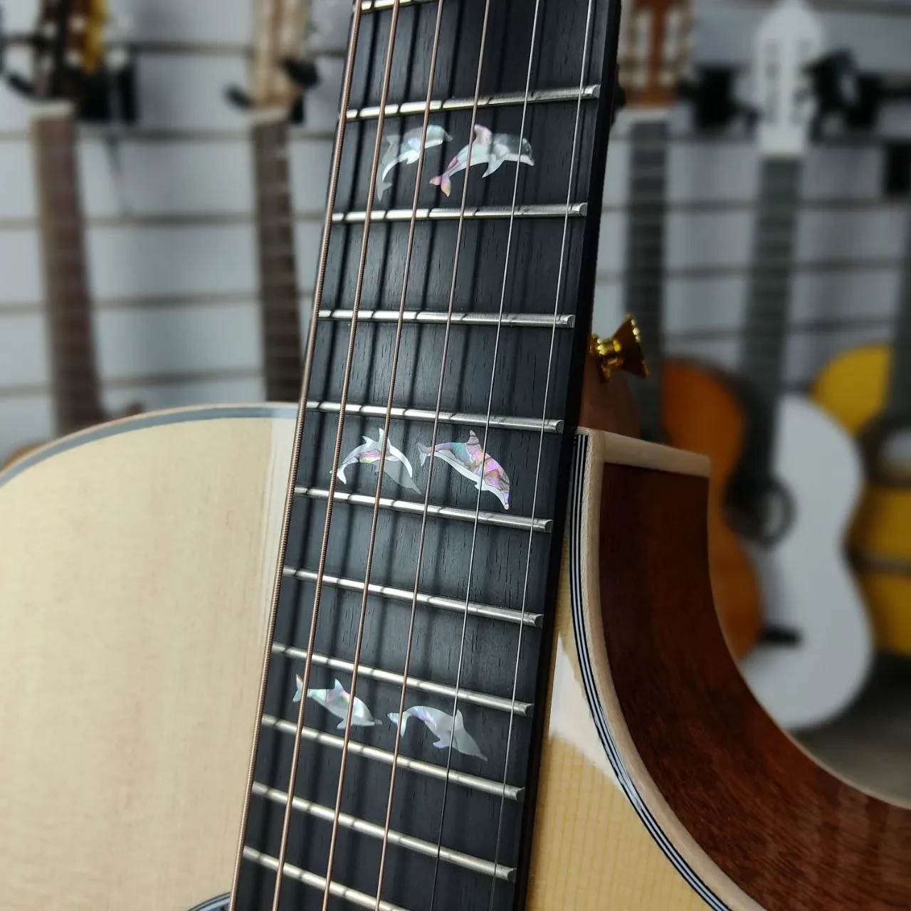 Изображение №6