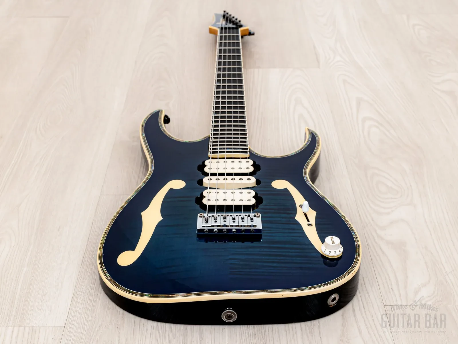 Изображение №10