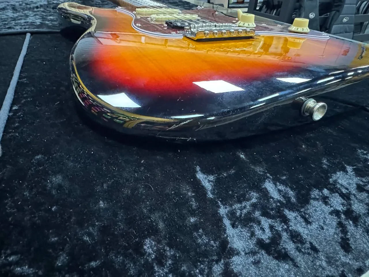 Изображение №5