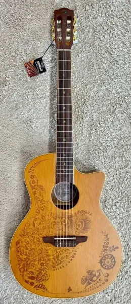 Luna Model HEN O2 NYL Henna Oasis Acoustic Electric  Nylon Strin Cutaway Guitar