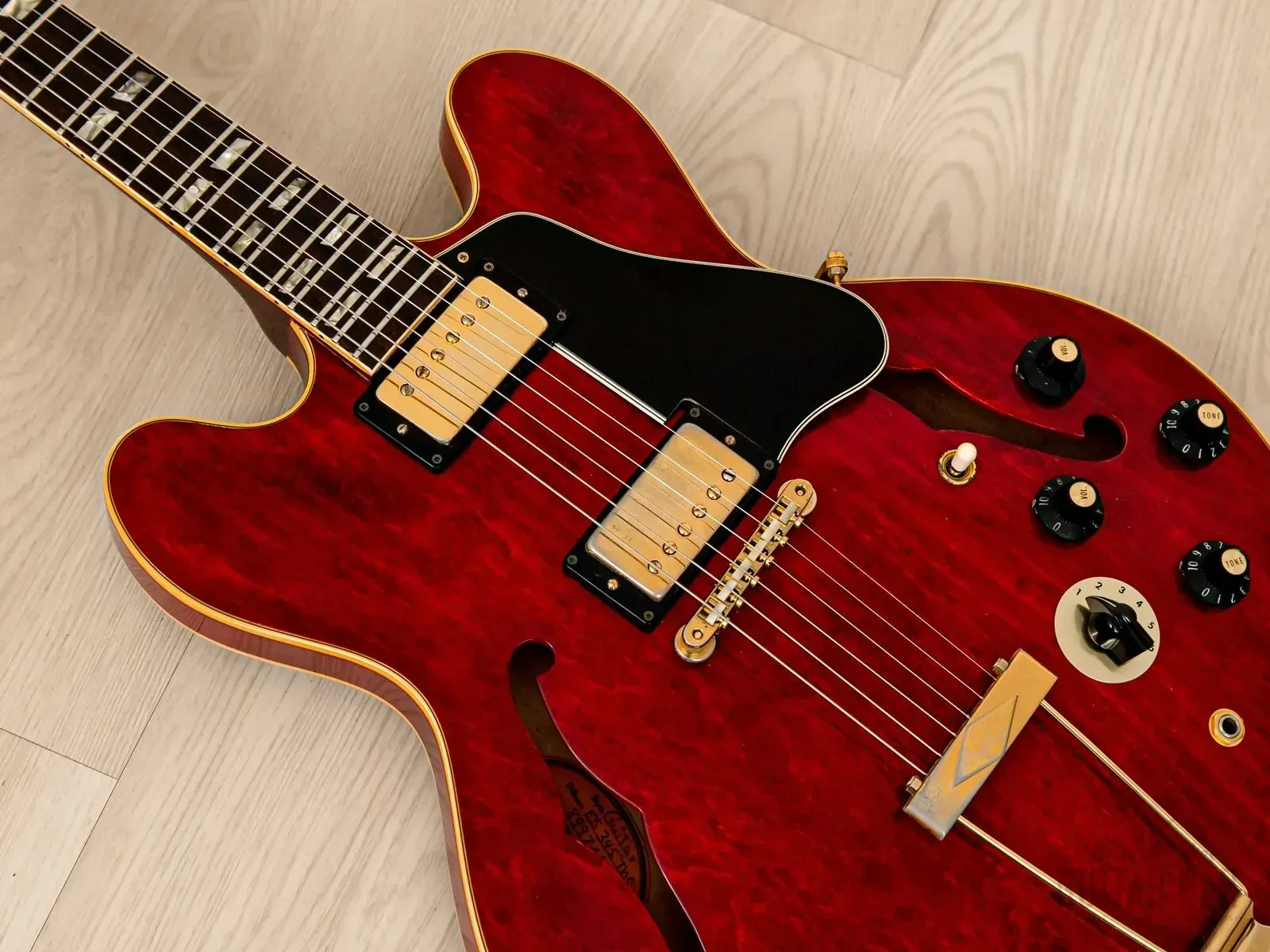 Изображение №6