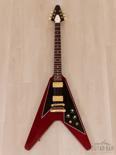 Электрогитара Gibson Custom Shop Historic '67 Flying V Korina Gloss Cherry USA 2006 w/Case