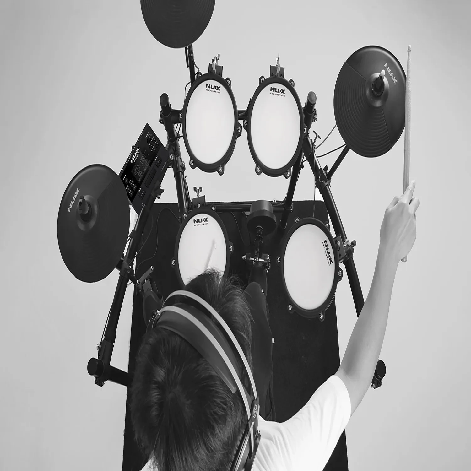 Изображение №9