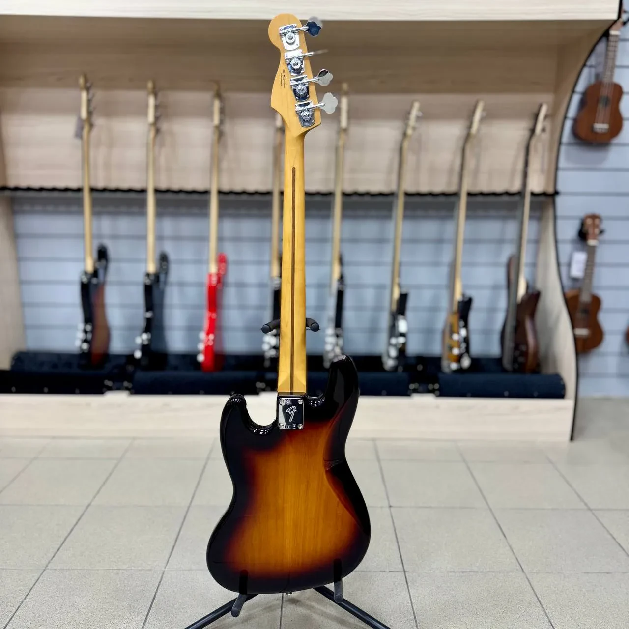 Изображение №7