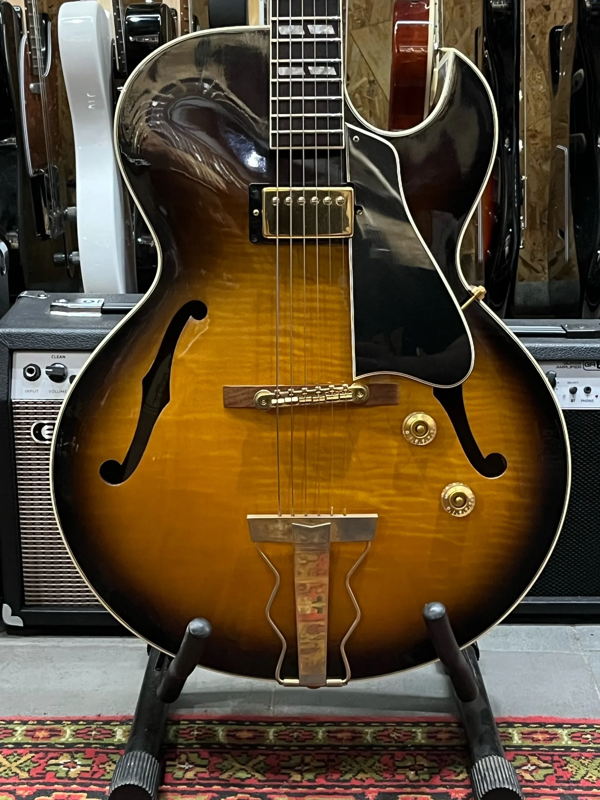 Электрогитара полуакустическая Gibson ES-165 Herb Ellis Signature H Vintage Sunburst Case USA 2001