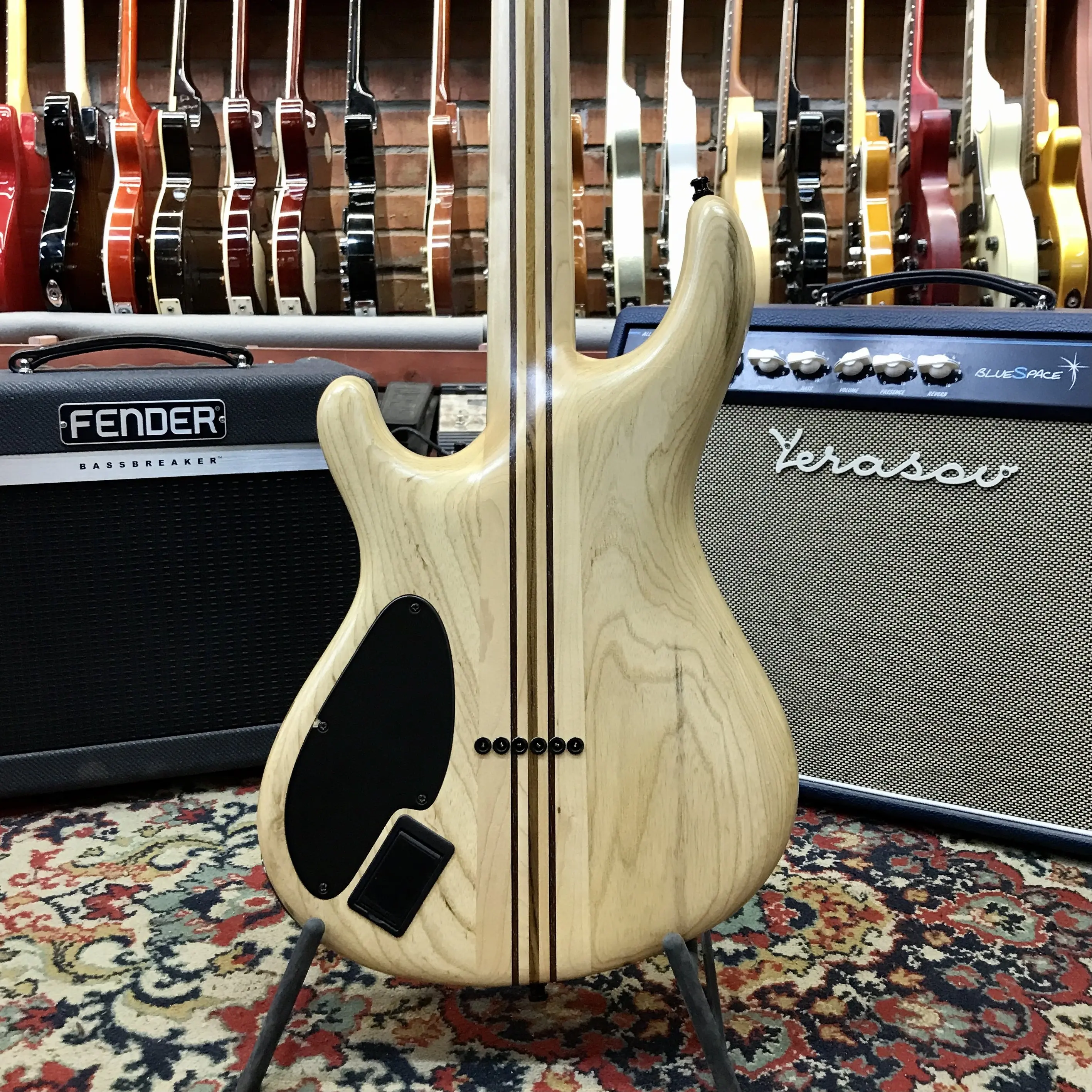 Изображение №4