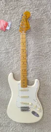 Fender Limited FSR American Vintage II 1973 Stratocaster, Olympic White w/Case
