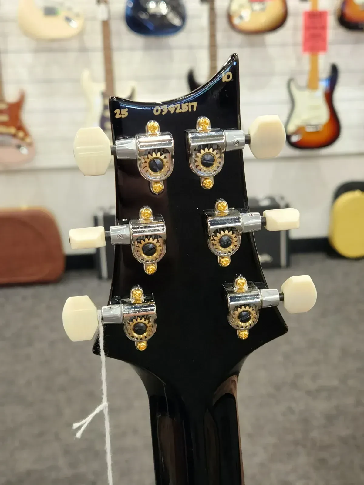 Изображение №6