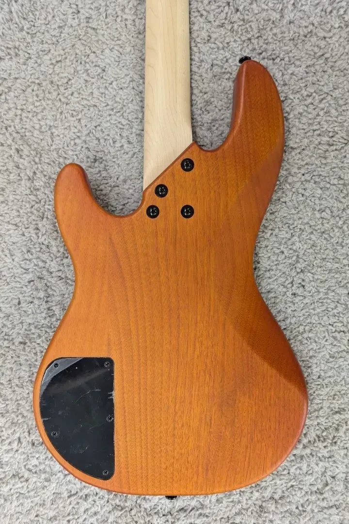 Изображение №5