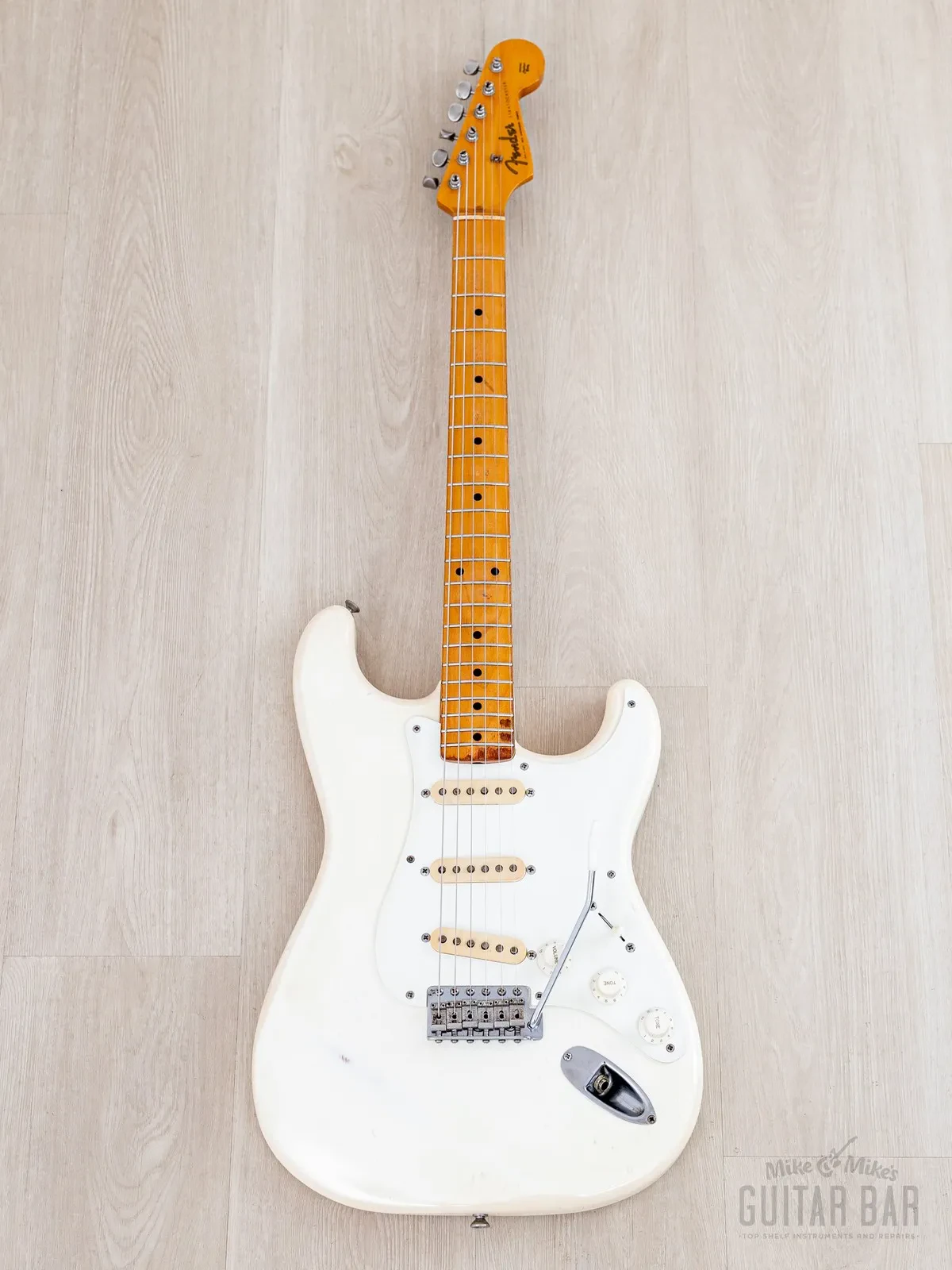 Электрогитара Fender Stratocaster 1957 Vintage Reissue ST57-65 SSS Olympic White w/gigbag Japan 1982