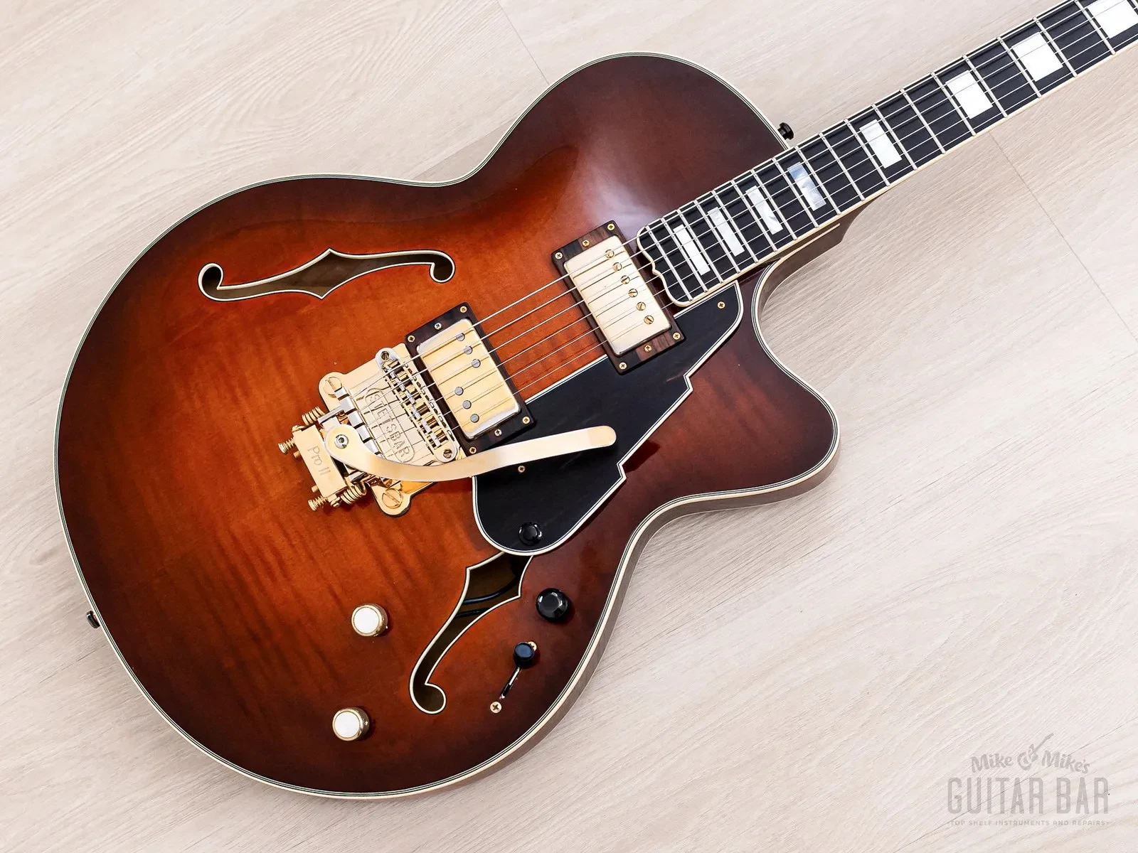 Б/У Электрогитара полуакустическая Koll New Rose Custom One-Off 2012 санберст с кейсом