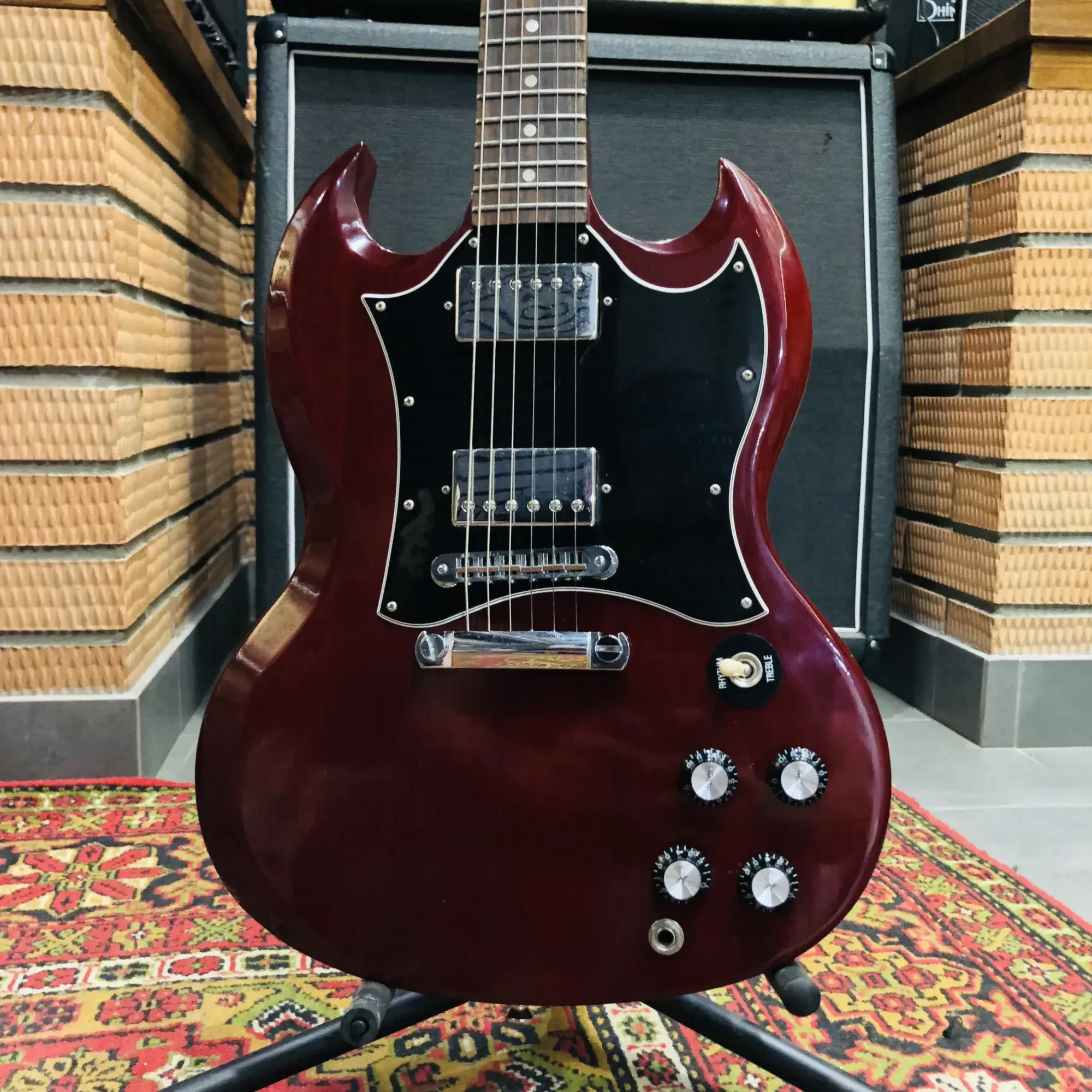 Электpогитара Gibsоn SG Sресial НH Winе Rеd USА 2010 W/Gigbag