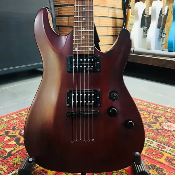 Электрогитара Schecter Omen-6 Walnut Satin Indonesia 2010s