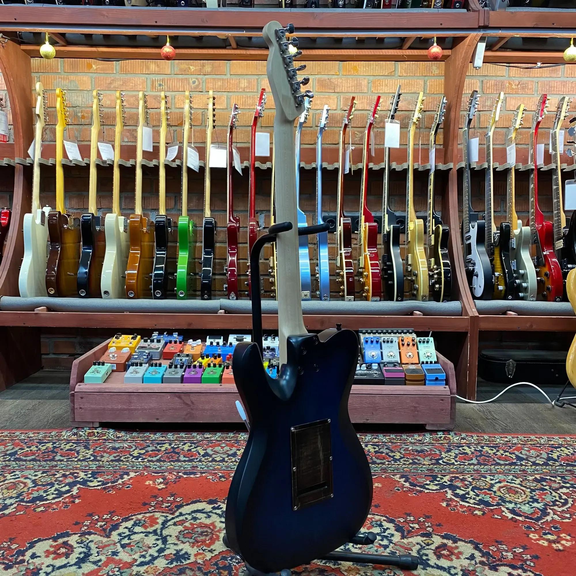 Изображение №12